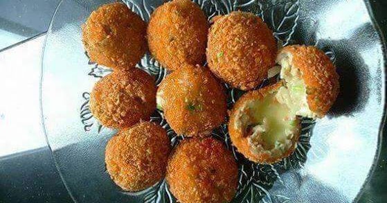 RESEPI HOMEMADE BEBOLA AYAM CHEESE TERLAJAK LELEH - Kisah 