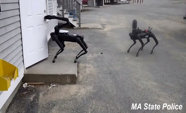الروبوت الكلب Spot يتم استخدامه الآن بالفعل من قبل الشرطة | التقنيه للمعلوميات