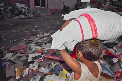 নিরক্ষরতা দূরীকরণে ছাত্রসমাজ