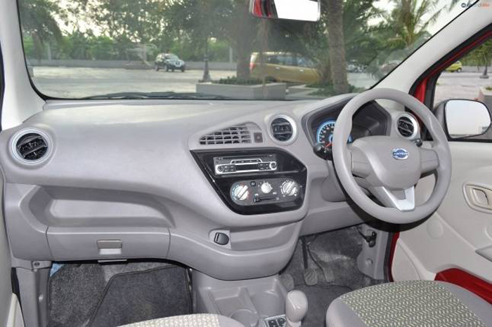 Datsun Company Re-Enters Sri Lankan Market With Redi-GO Hatchack In September 2016 3