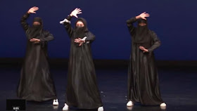 Muslim dancing