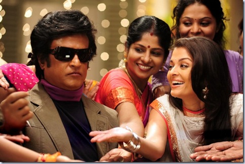 Rajini-and-Aishwarya-Rai-in-Robo-Movie-Stills-9