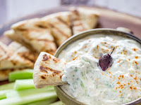 HOMEMADE TZATZIKI SAUCE