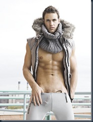 Rob Thwaites 16