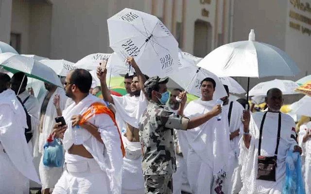 Assaulting a Security officer while performing his duty during Hajj requires criminal accountability - Saudi-Expatriates.com