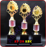 Jual piala murah, Jual piala set murah, Jual award trophy murah, piala penghargaan, piala trophy, harga piala set, Piala murah Jakarta , piala murah Surabaya