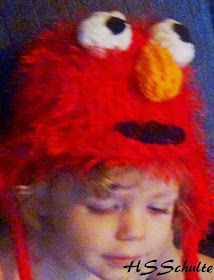 Elmo Hat Loom Knit