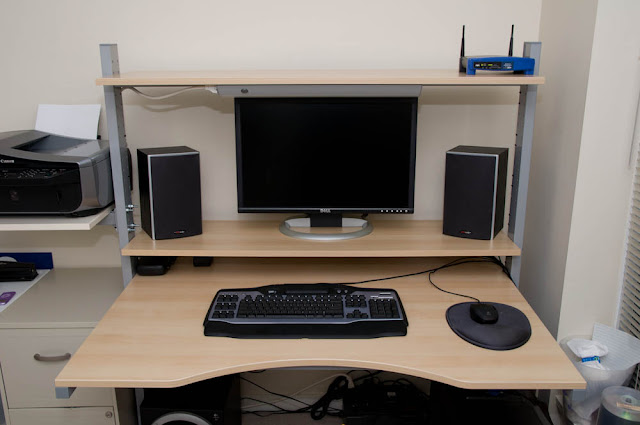 Split Level Jerker Desk