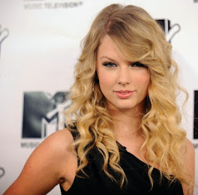 Taylor Swift Hair Styles