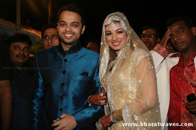 Ayesha Takia Wedding Pictures on Beautiful Ayesha Takia Wedding Reception Pictures   Hot Bollywood