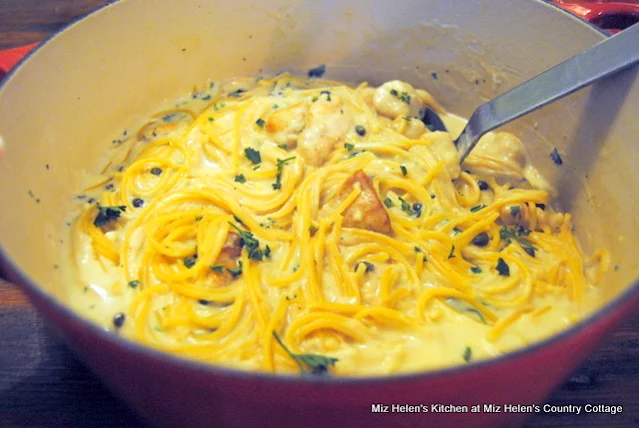 One Pot Chicken Piccata Spaghetti at Miz Helen's Country Cottage