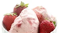 Keto Strawberry Ice Cream