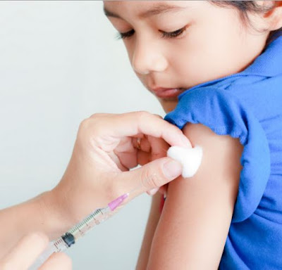 bahaya di balik vaksin