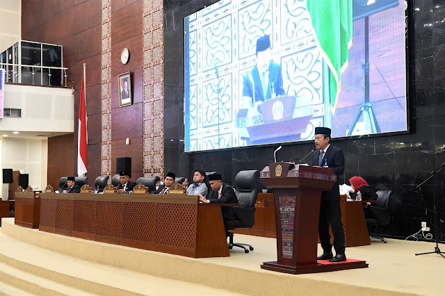 Sekdaprov Arif S Trinugroho Ucapkan Perpisahan di Paripurna DPRD Sumut