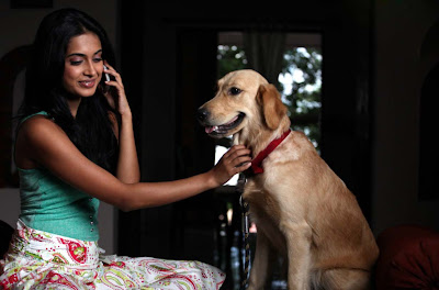 sarah jane dias from khiladi movie unseen pics