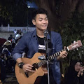 Lirik Lagu Tri Suaka "Aku Rela"