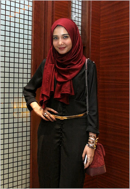 Gaya Hijab Style Ala Zaskia Sungkar - Cara Mudah Berhijab