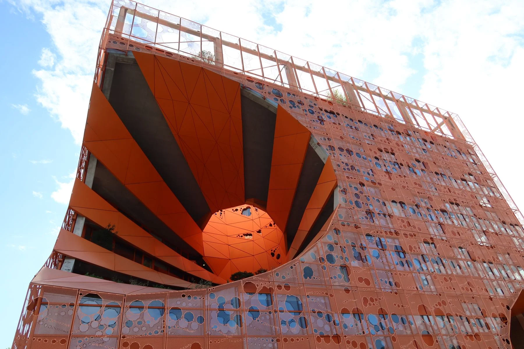 cube orange lyon confluence