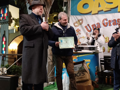 Oasi Park – Roma. Il dott. Gianluca GUERRISI, Segretario di Presidenza Nazionale dell’Associazione ARGOS Forze di POLIZIA, riceve dal dott. Umberto PUATO, Presidente dell’Associazione CulturAmbiente , l’attestato di MISSIONARIO di PACE – Premio San Francesco 2022