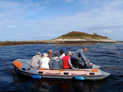 starting the inflatable boat to Nornour