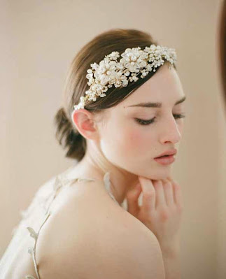 Choosing the Right Bridal Headpiece for Your Wedding Day