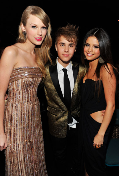 justin bieber selena gomez 2011 billboard awards. hair Justin Bieber at the 2011