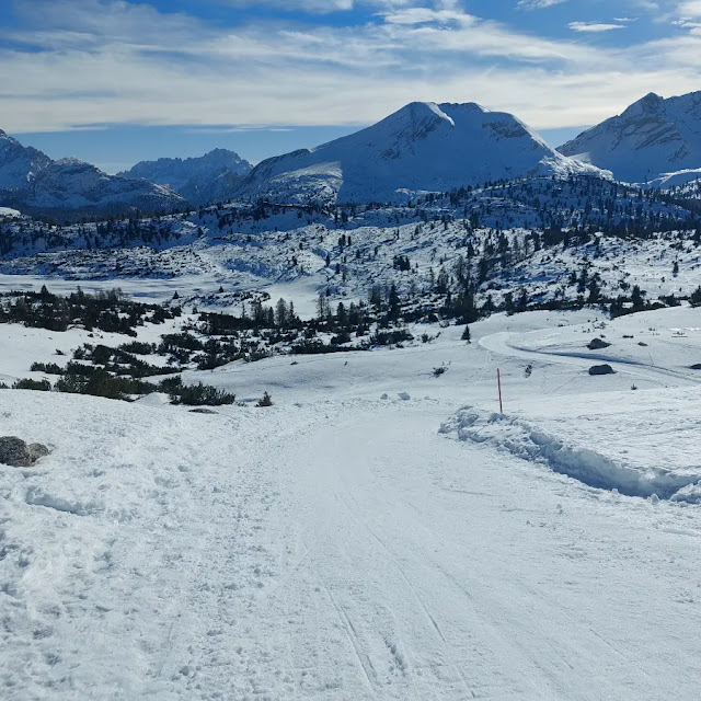 da malga ra stua al rifugio sennes inverno