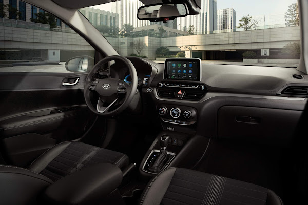 Novo Hyundai HB20 2023 - interior