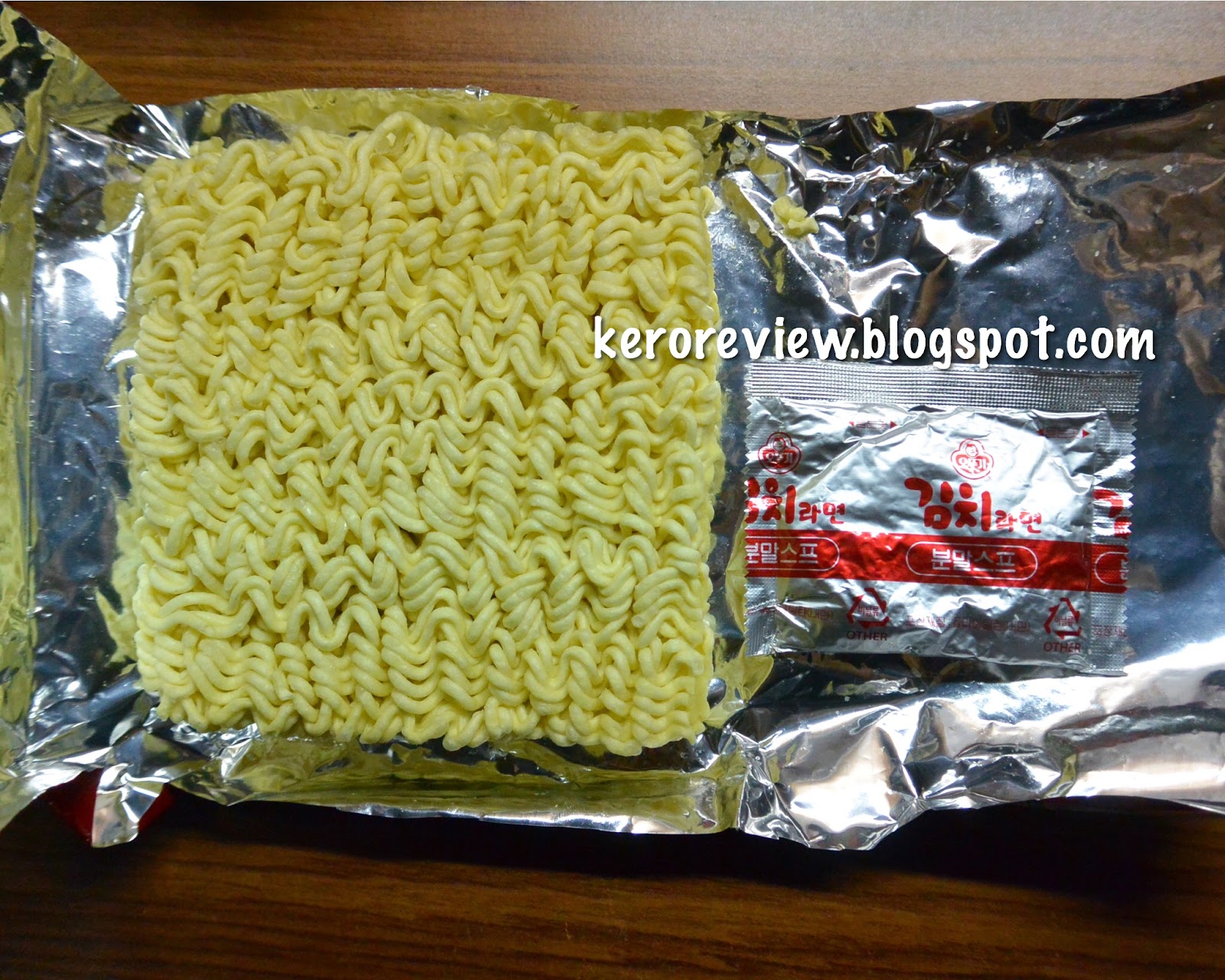 รีวิว โอโตกิ บะหมี่เกาหลี บะหมี่กึ่งสำเร็จรูป รสกิมจิ (CR) Review Korean Instant Noodles Kimchi Flavored, Otogi Brand.