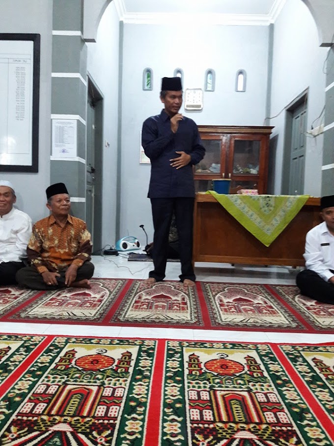 Wawako Genius Umar Penuhi Undangan Masyarakat Buka Bersama di Mushalla Baiturrahim Kampung Baru Padusunan
