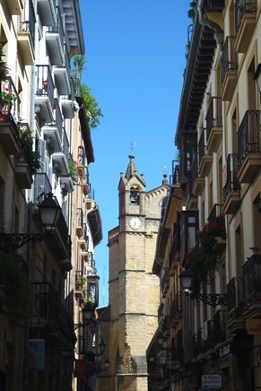 espagne pays basque san sebastian vieille ville église san vicente