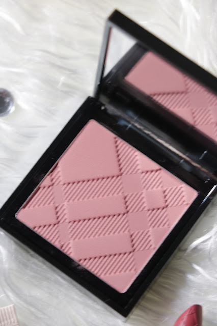burberry blush rosewood 
