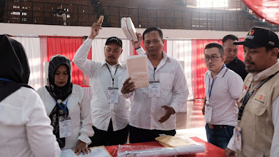 Edukasi Petugas KPPS dan Pemilih, KPU Kota Bandung Gelar Simulasi Pungut-Hitung Suara
