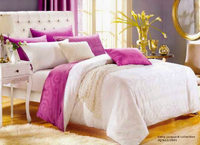 Sprei Jacquard Motif Ukir Pich Pink