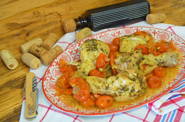 Cocinando a fuego lento, recetas de pollo, pollo recetas, crock pot españa, pollo crockpot, crock pot, crockpot recetas, pollo con tomates cherry y oregano, crock pot español, muslos de pollo con tomates cherry,