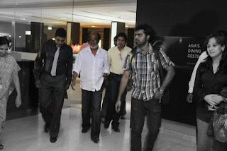 rajinikanth at singapore hospital