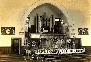 Órgano Hewitt en Mount Tabor Methodist Church