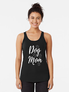 Dog mom T-shirt design by iRenza.