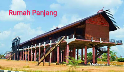 Rumah Adat Kalimantan Barat : Rumah Panjang