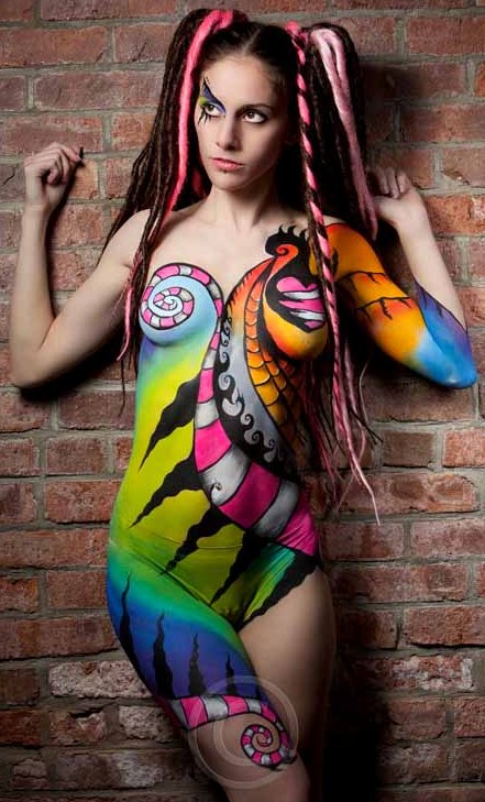 body painting on women