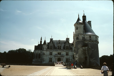 Chateau de Chenoneau (1513) side