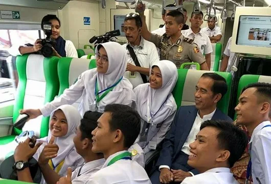 Dituding Keturunan PKI dan Cina Singapura, Ini Penjelasan Presiden Jokowi Saat Kunker ke Sumbar