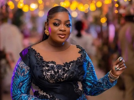 Actress Eniola Badmus Appointed SA To House of Reps Speaker