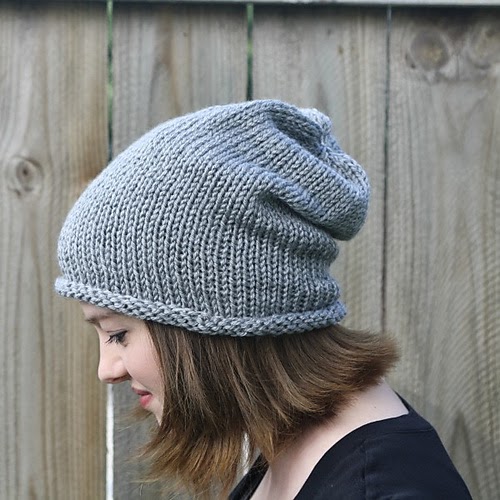 Easy beanie knitting pattern with straight needles