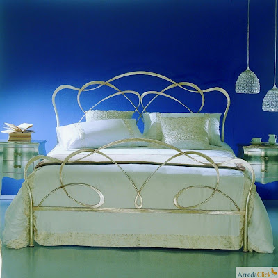 Site Blogspot  Wrought Iron Chairs on Arredaclick   Italian Design Furniture Blog  Italian Wrought Iron Beds