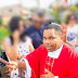 Veja isso: Padre abusa de coroinhas dentro de igreja 👇👇