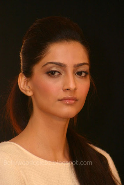 Sonam kapoor's Photogallery