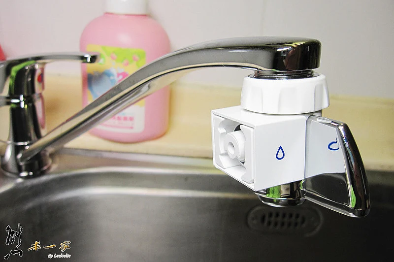 廚房濾水BRITA ON TAP龍頭式濾水器安裝DIY|PHILIPS飛利浦水龍頭型淨水器