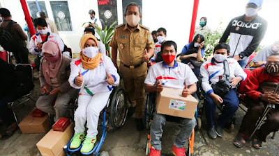 Yana Apresiasi NPCI Kota Bandung Bagikan 500 Paket Bantuan kepada Atlet Paralimpic