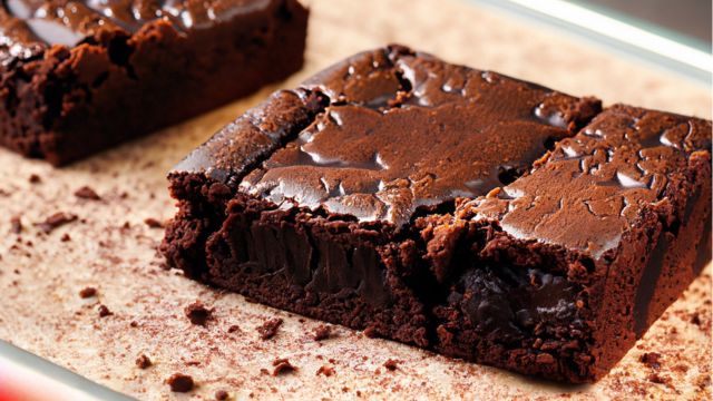 Resep Brownies Shiny Crust Tintin Rayner, Kreasi Brownies yang Menggoda